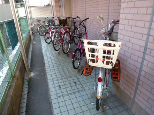 ラカサデハラ