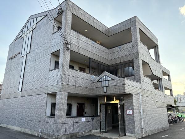 松原市三宅中１丁目のマンション