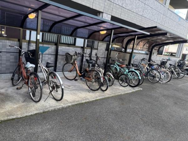 松原市三宅中１丁目のマンション