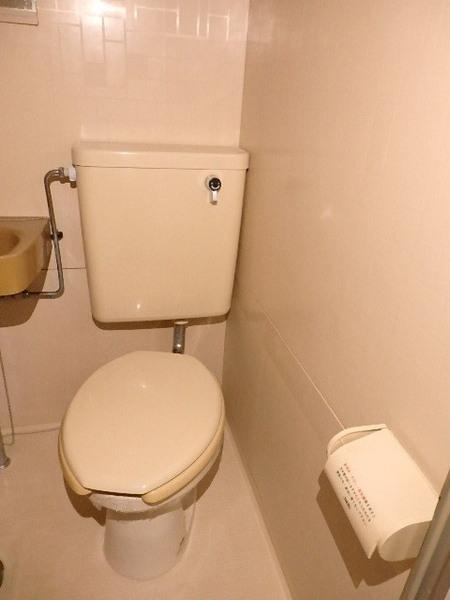 エレガンスハイツ湯里