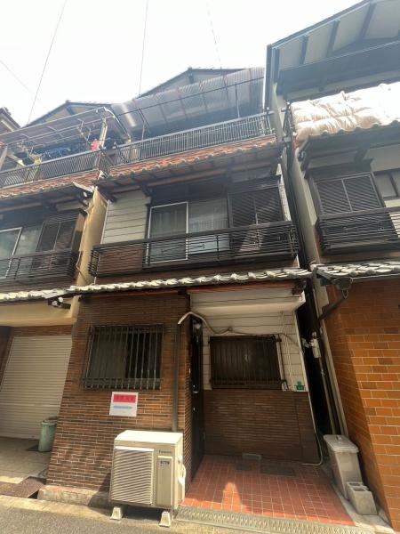 大阪市平野区加美南4丁目の貸家