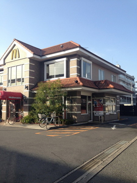 大阪市平野区長吉六反３丁目の貸家(マクドナルド長吉長原店)