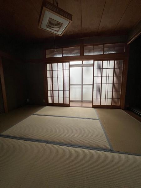 大阪市平野区長吉六反３丁目の貸家
