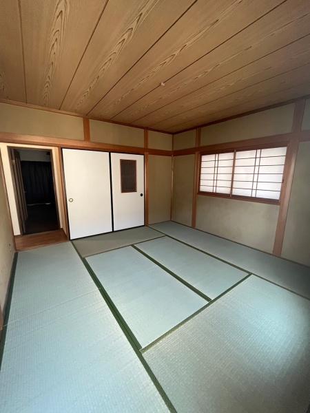 八尾市太田８丁目の貸家