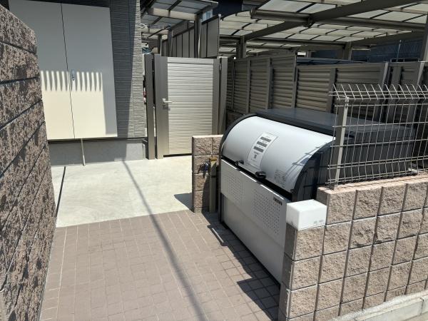 メゾンクレステージ