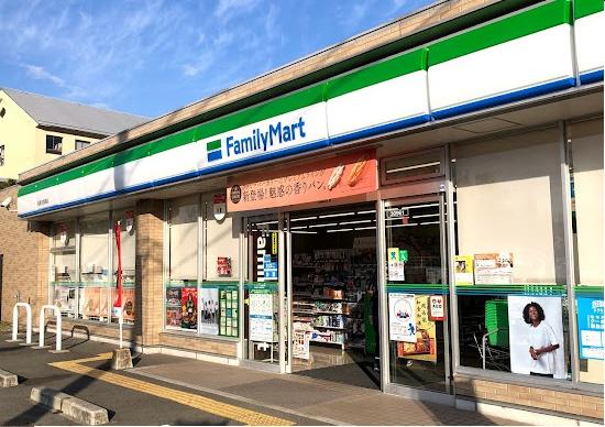 松原市三宅西2丁目の貸家(ファミリーマート松原天美南店)