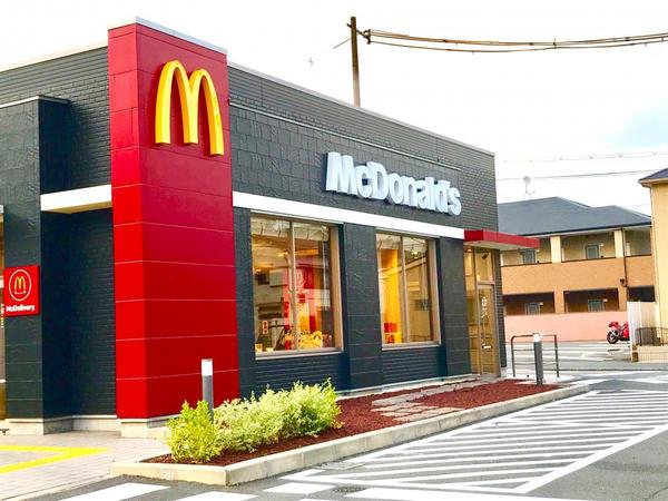 東大阪市長瀬町2丁目のアパート(マクドナルド東大阪柏田店)
