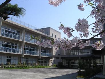 ビレッジハウス青山(八尾市立高美小学校)