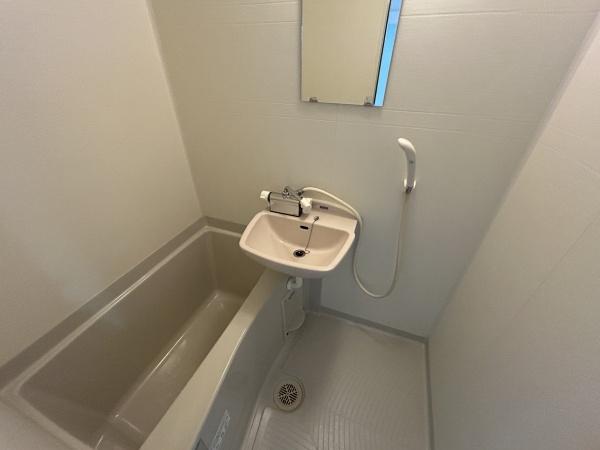 大阪市西成区玉出東２丁目のマンション