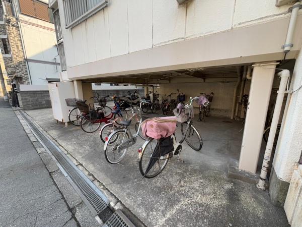 シャトー背戸口