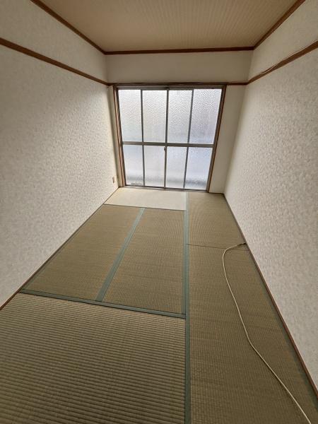 ロイヤルハイツ
