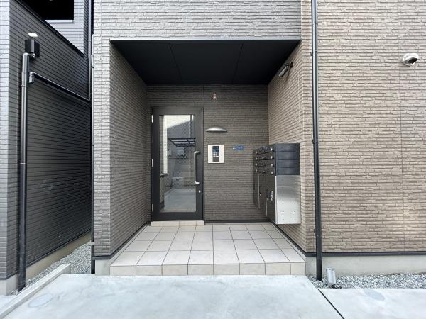 セレニティ照ヶ丘矢田A棟