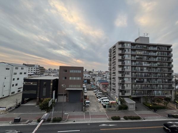 大阪市東住吉区湯里６丁目のマンション