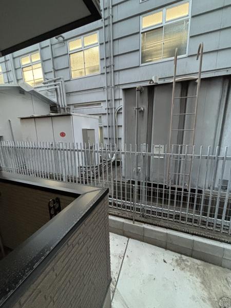 大阪市平野区加美南１丁目のアパート