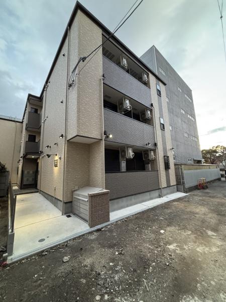 大阪市平野区加美南１丁目のアパート