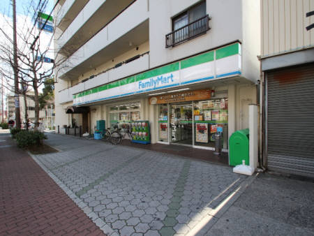 大阪市東住吉区針中野2丁目のマンション(ファミリーマート針中野二丁目店)