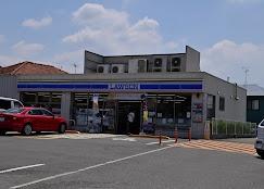 伊丹市下河原１丁目の貸家(ローソン伊丹下河原二丁目店)
