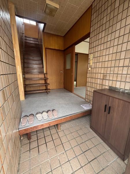 伊丹市下河原１丁目の貸家