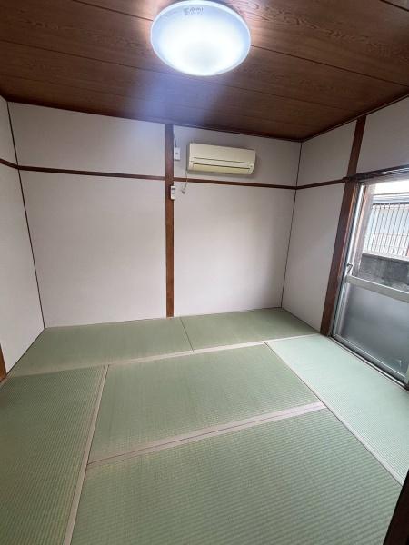 伊丹市下河原１丁目の貸家
