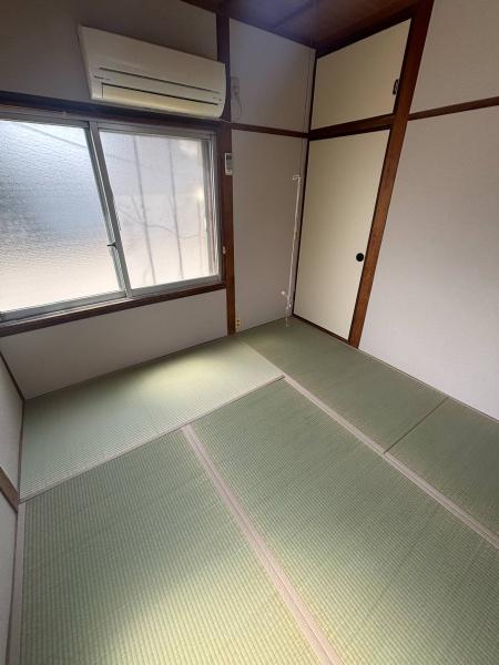 伊丹市下河原１丁目の貸家