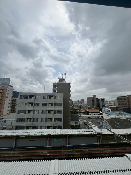 マンション輝
