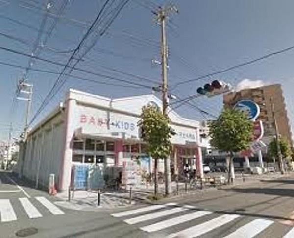 フォレスタ育和(西松屋杭全店)