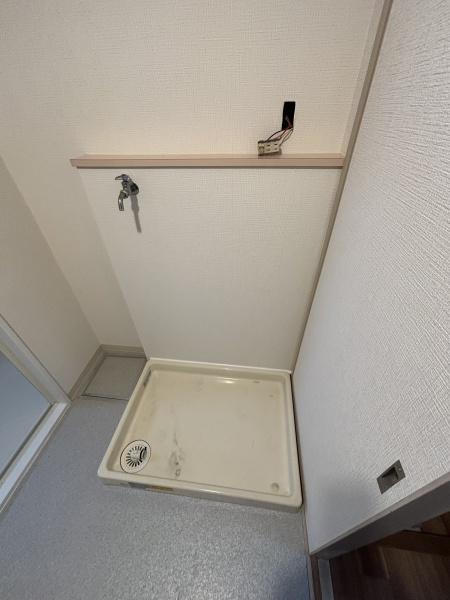 東大阪市近江堂２丁目のマンション