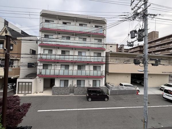 大阪市平野区背戸口３丁目のテラスハウス