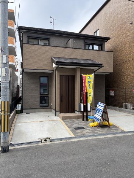 大阪市平野区背戸口３丁目のテラスハウス
