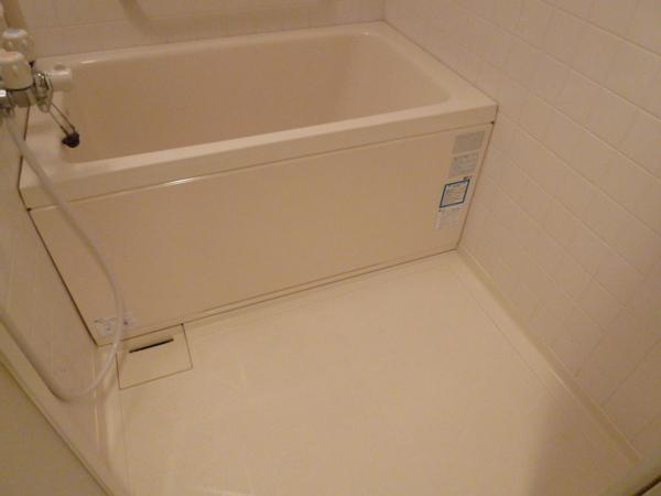 サンプラザ湯里南