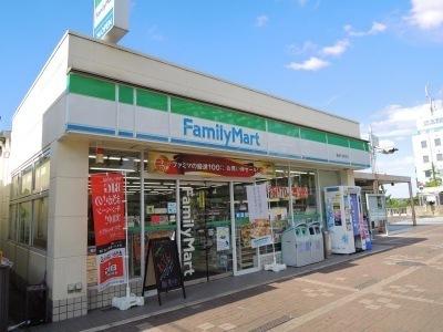 ビレッジハウス泉北栂タワー(ファミリーマート栂美木多駅前店)