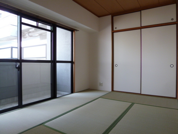 ディアコート平野