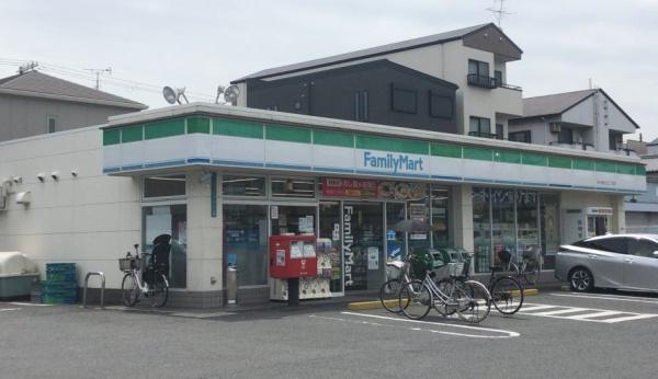 大阪市住吉区清水丘2丁目のマンション(ファミリーマートMYS西住之江二丁目店)