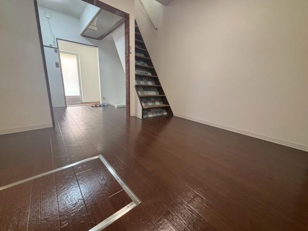 住道矢田１丁目貸家
