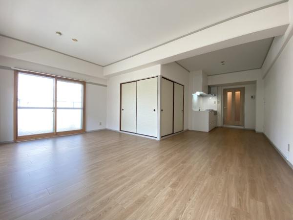 八尾市佐堂町２丁目のマンション