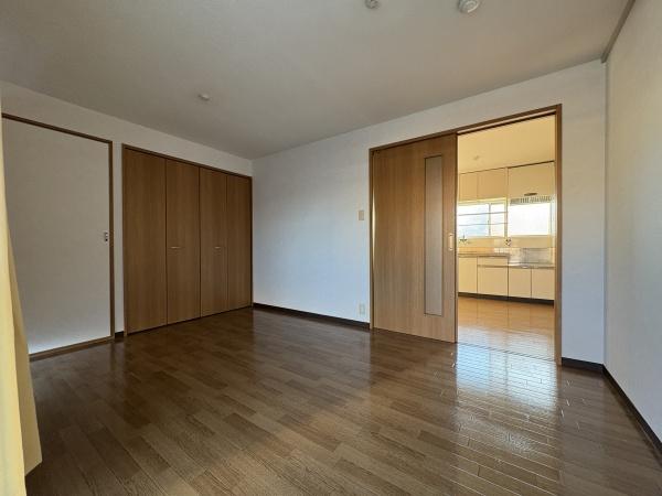 東大阪市大蓮北４丁目のアパート