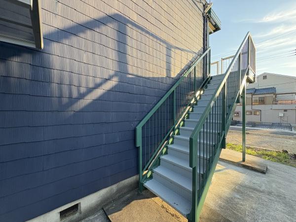 東大阪市大蓮北４丁目のアパート