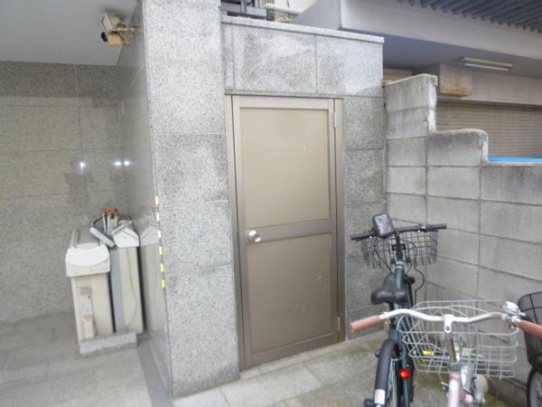 マツシタビル