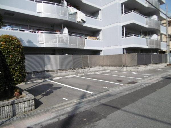フェニックスロベニュー