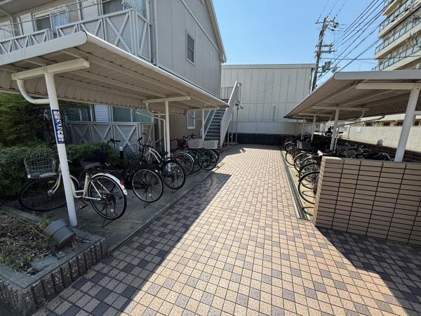 カネマスロイヤルコート