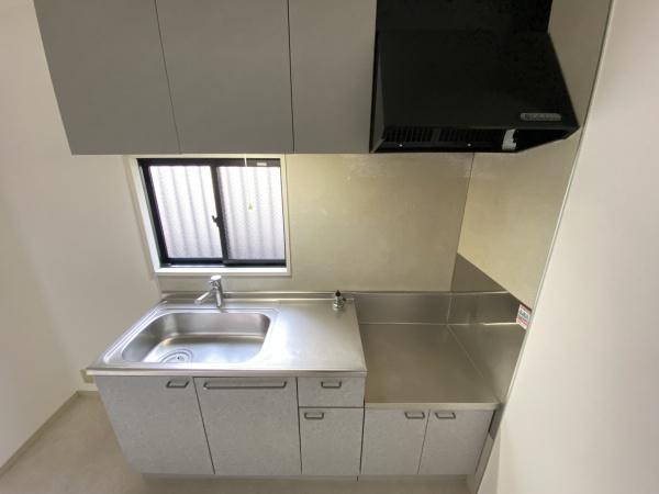 大阪市平野区瓜破１丁目のハイツ
