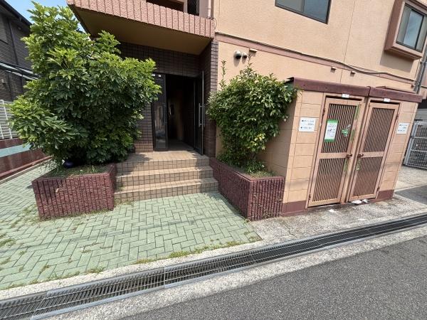 松原市三宅中６丁目のマンション