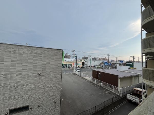 松原市三宅中１丁目のマンション