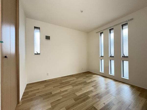 ユアメゾン針中野南(洋室)