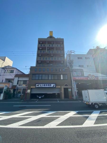 フロントオブザポリス新光