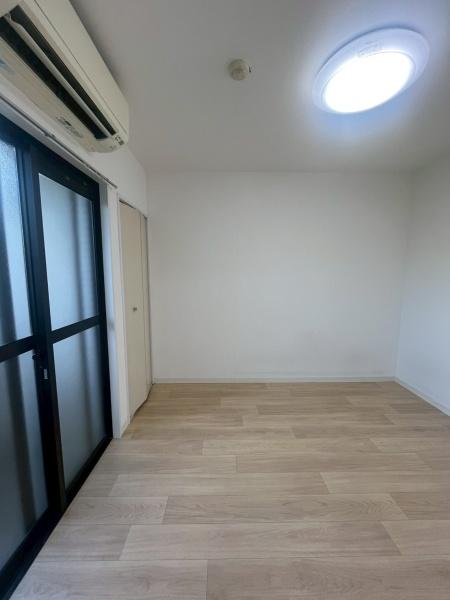 松原市三宅中1丁目のマンション(リビング)