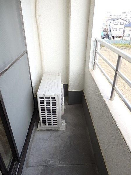 ユニ長吉ビル