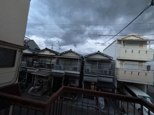 八尾市曙町３丁目の貸家