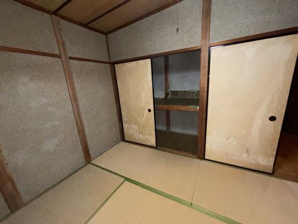 八尾市曙町３丁目の貸家