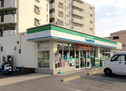 八尾市明美町２丁目の貸家(ファミリーマート八尾安中町六丁目店)